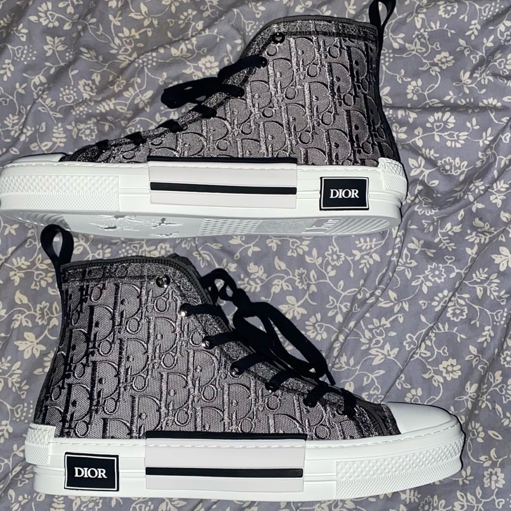 Men’s Black and Grey Dior B23 Sz.43 (10)